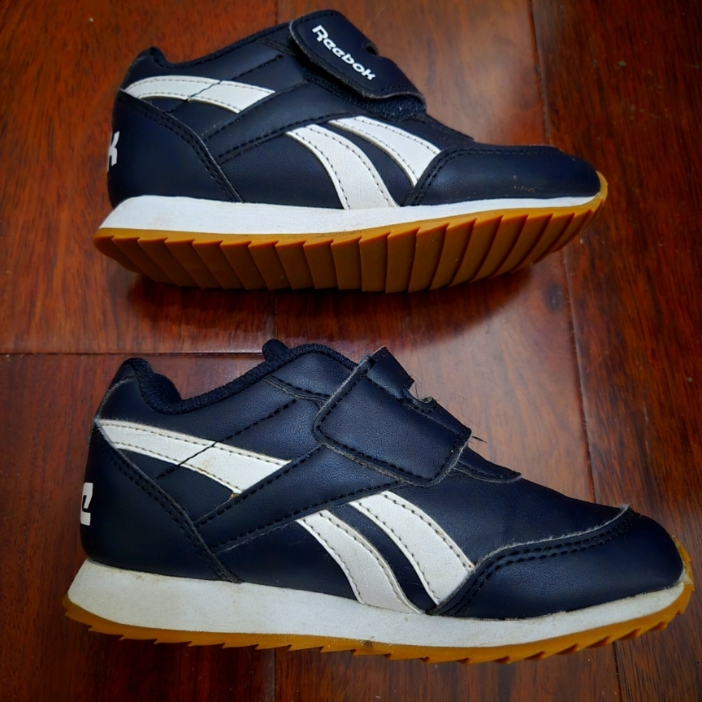 Reebok Kids Dark Blue and White Sneakers Size 10
